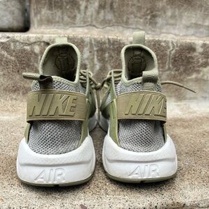 Nike Air Huarache Run Ultra Trooper Shoes (size 9 men)